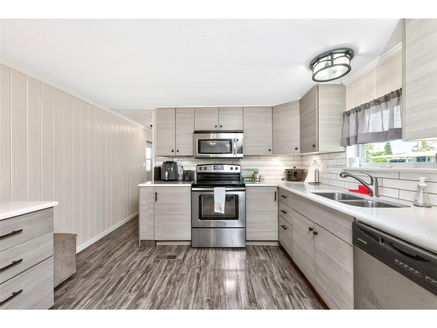 230 Wolverine Avenue North Port FL 34287 - MYAKKA RIVER D6146686 image17