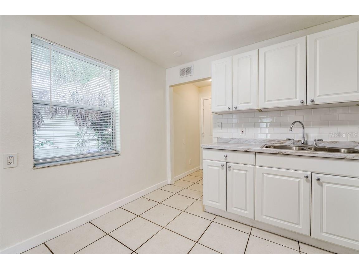 2300 17th Avenue S Saint Petersburg FL 33712 TB8436758 image13