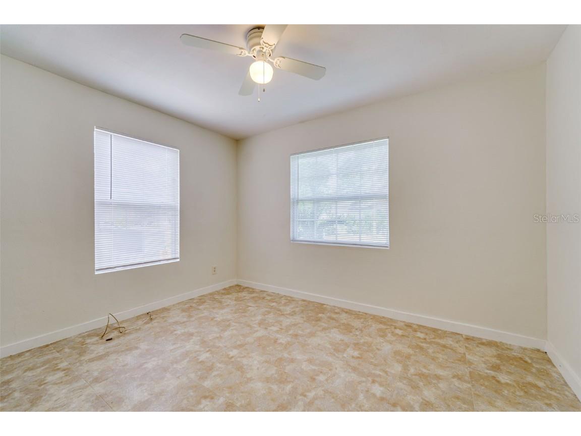 2300 17th Avenue S Saint Petersburg FL 33712 TB8436758 image24