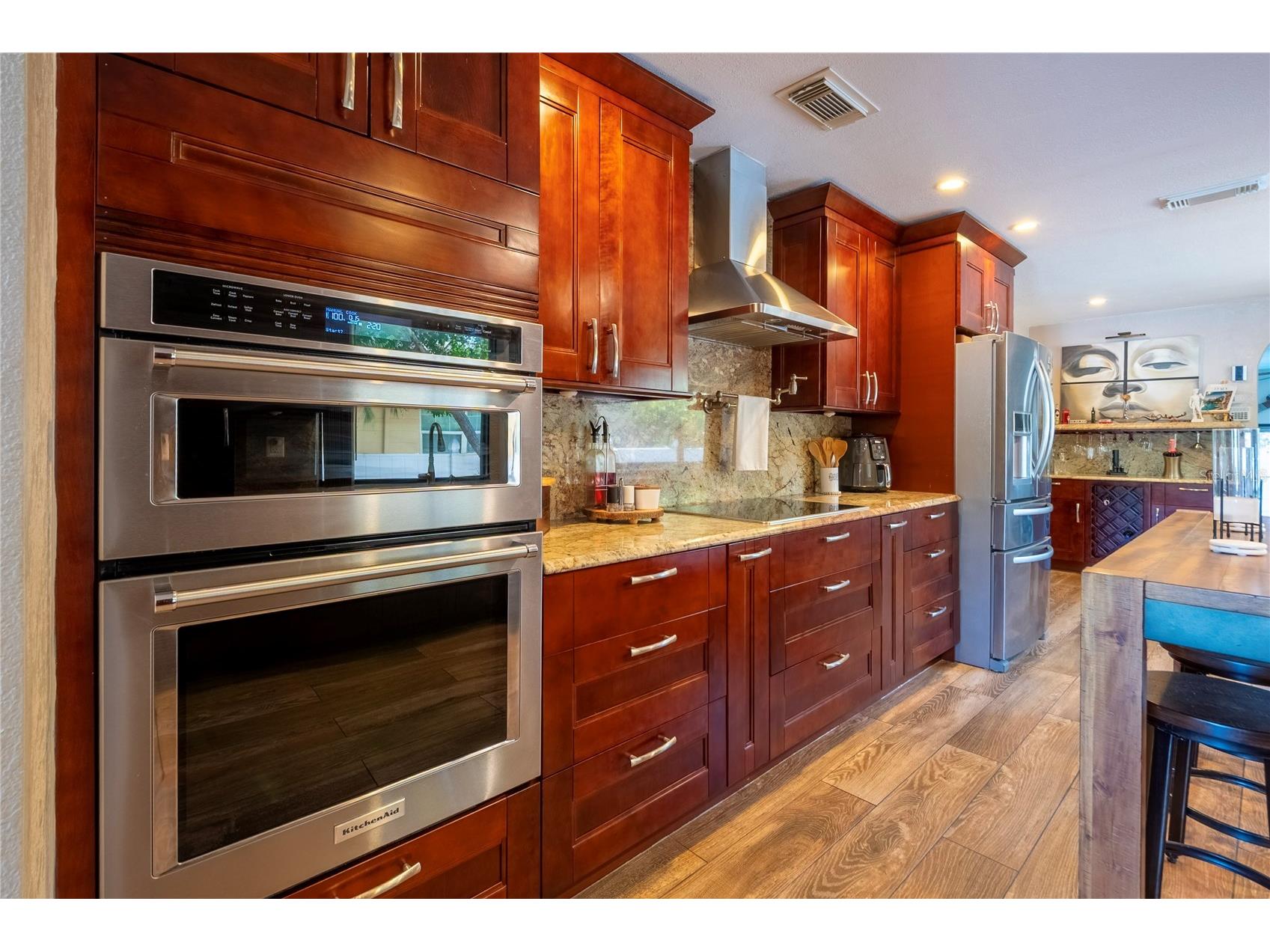 2300 37th Avenue N Saint Petersburg FL 33713 TB8470754 image14