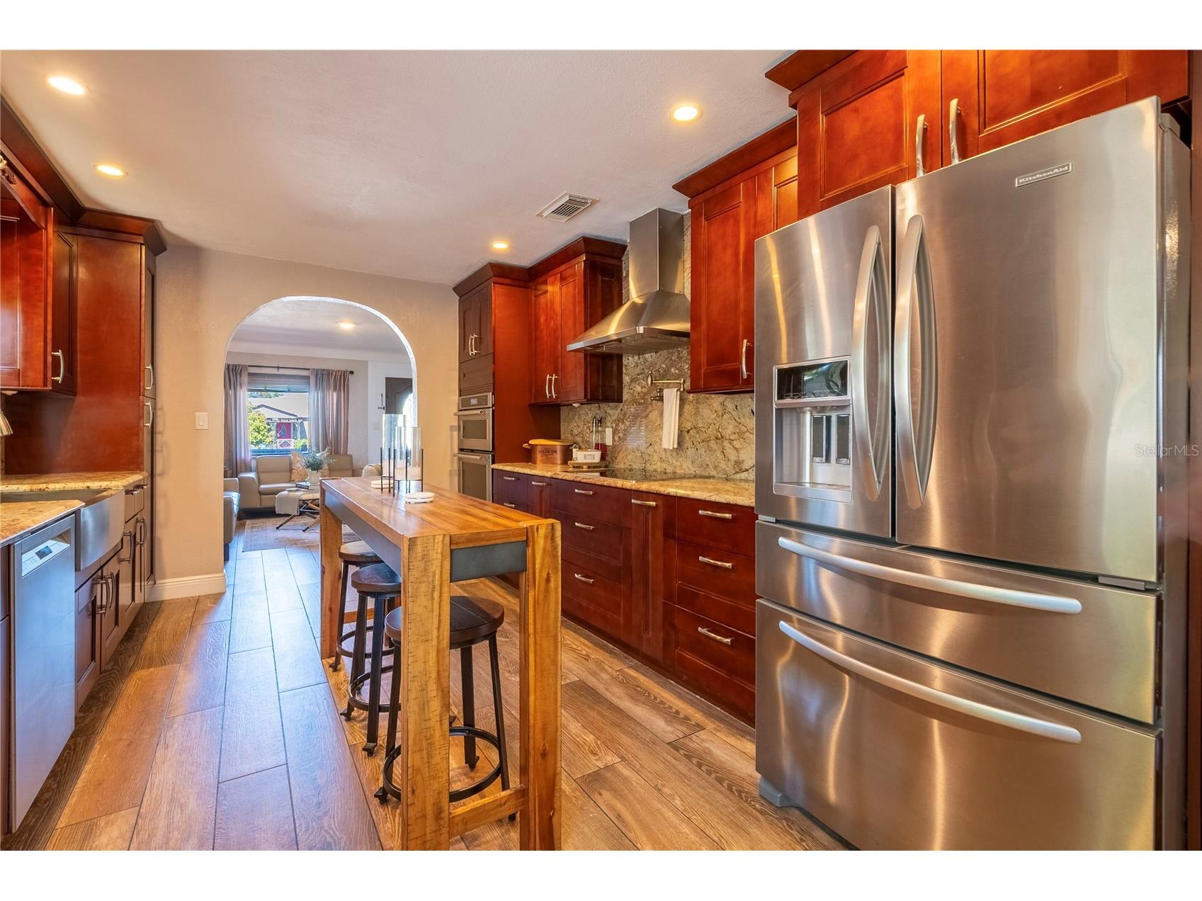 2300 37th Avenue N Saint Petersburg FL 33713 TB8470754 image15