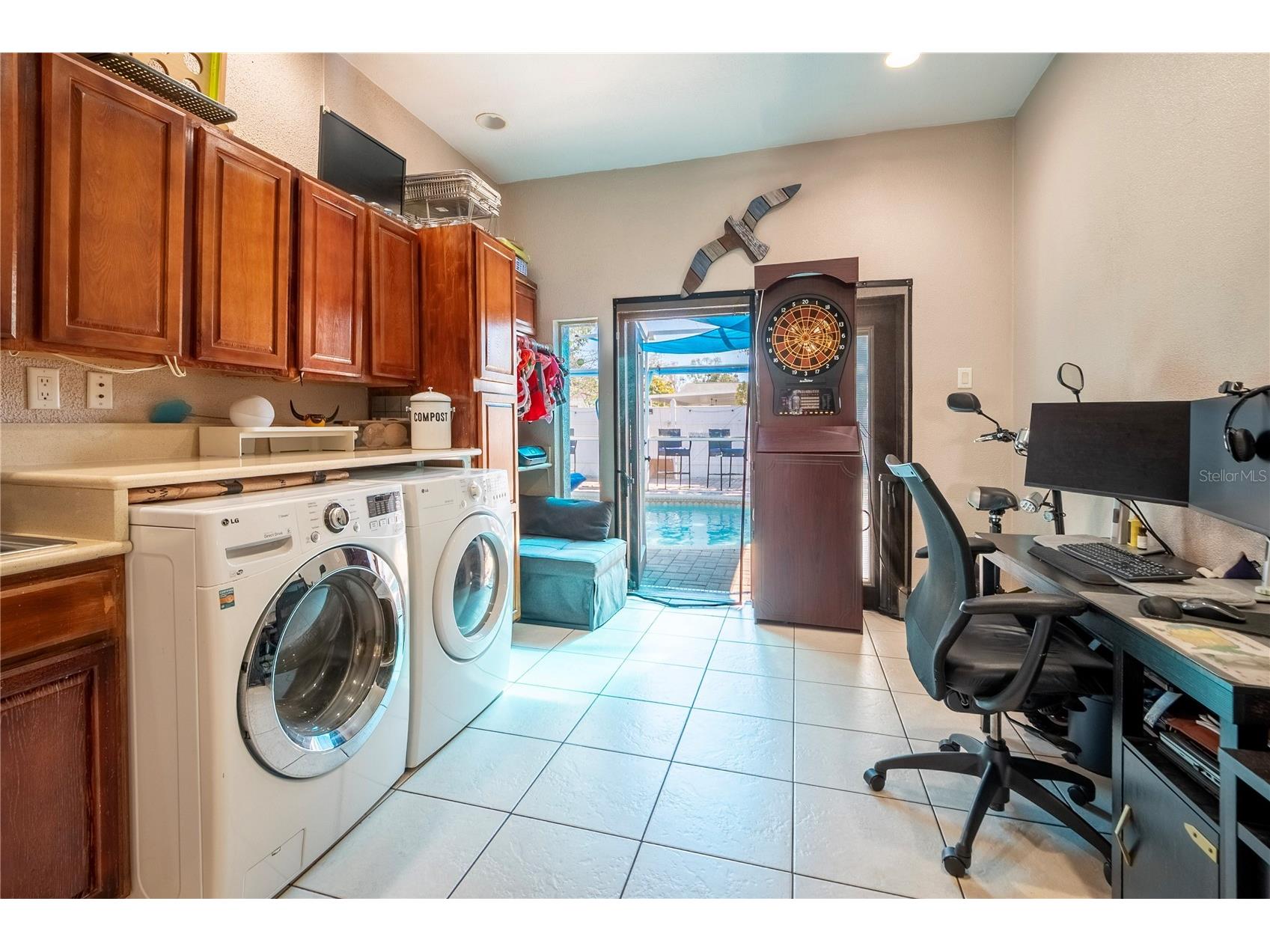 2300 37th Avenue N Saint Petersburg FL 33713 TB8470754 image34