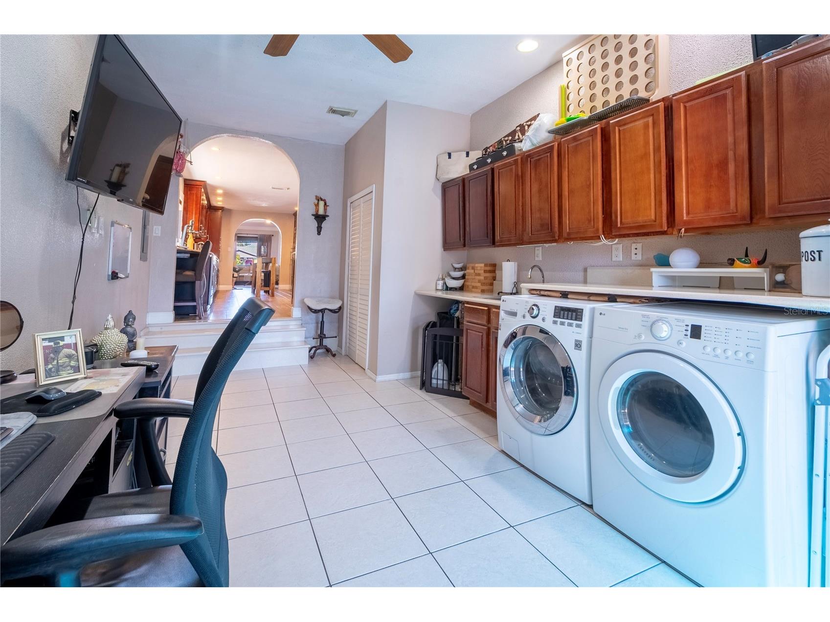 2300 37th Avenue N Saint Petersburg FL 33713 TB8470754 image35