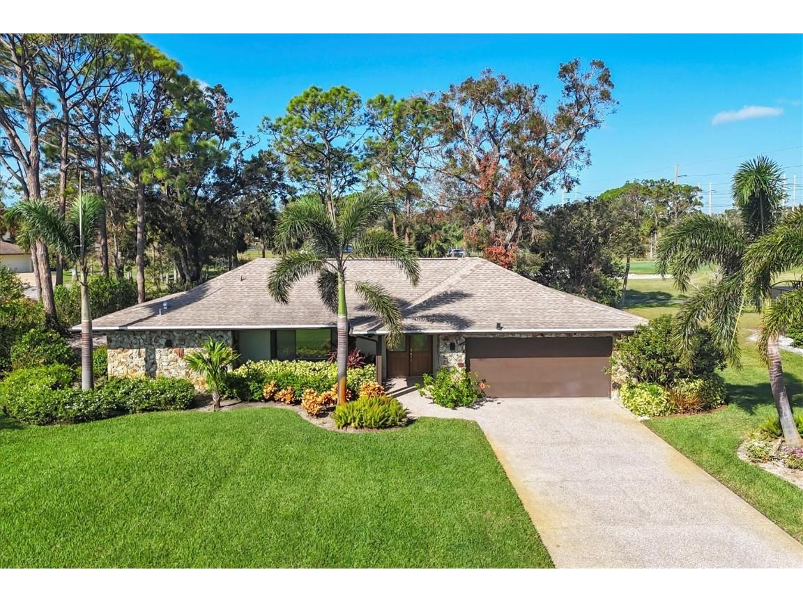 2300 Arborfield Lane Sarasota FL 34235 A4627575 image1