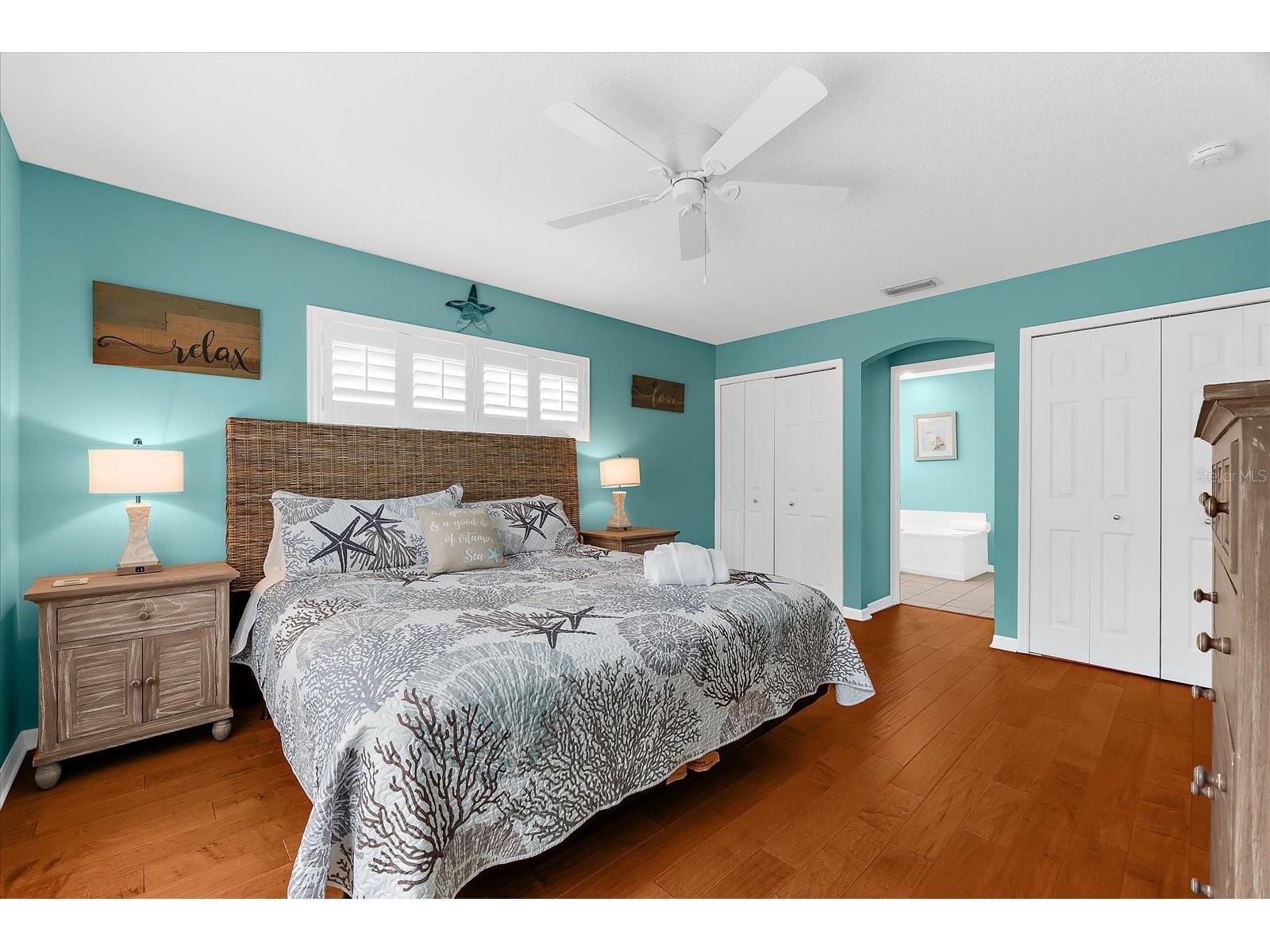 2300 Avenue B Bradenton Beach FL 34217 A4644416 image58