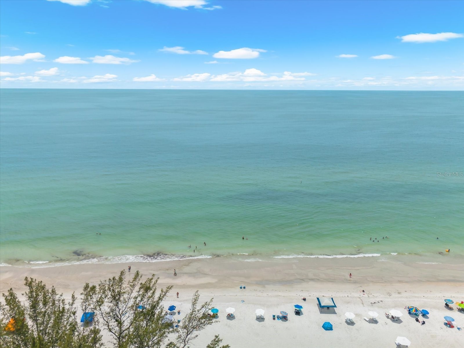 2300 Avenue B Bradenton Beach FL 34217 A4644416 image81