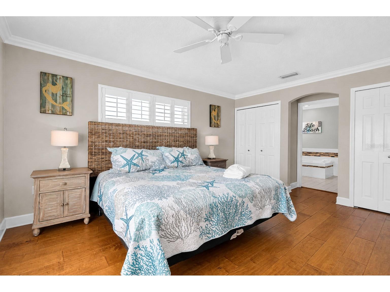 2300 Avenue B Bradenton Beach FL 34217 A4692706 image25