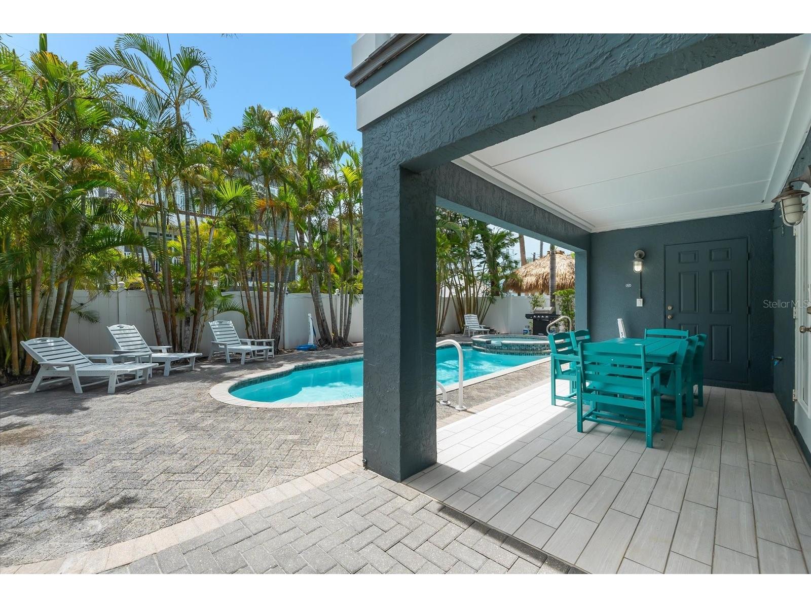 2300 Avenue B Bradenton Beach FL 34217 A4692706 image36