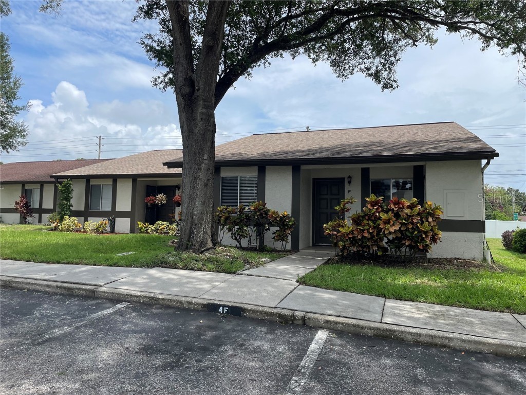 2300 Bancroft Circle S #F Palm Harbor FL 34683 U8206482 image1