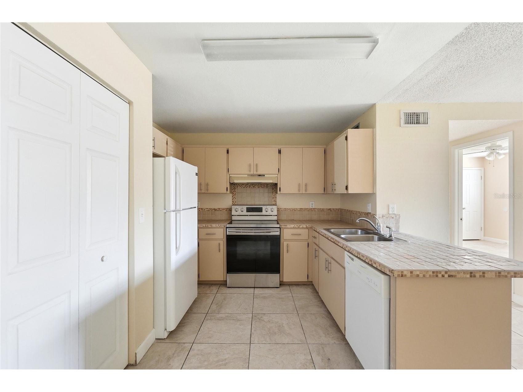 2300 Cannon Terrace NW #ABCDEF Winter Haven FL 33881 P4938049 image54