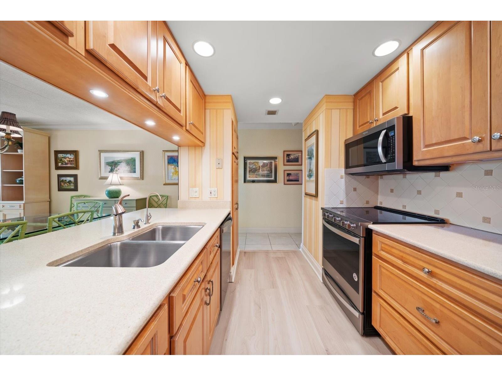 2300 Gulf Boulevard #D1 Belleair Beach FL 33786 - GULF TB8473306 image22