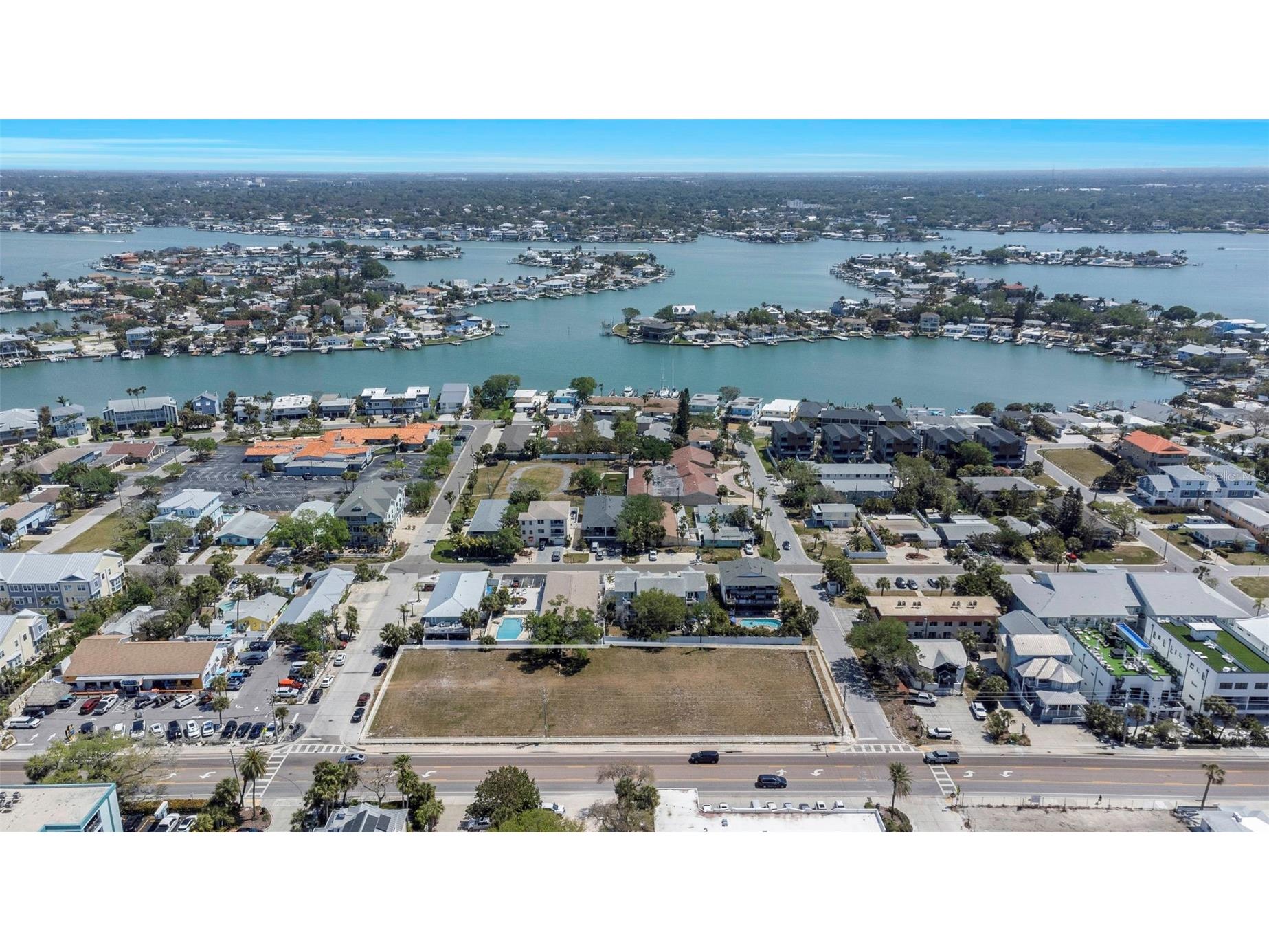 2300 Gulf Boulevard Indian Rocks Beach FL 33785 - GULF OF MEXICO TB8515235 image17