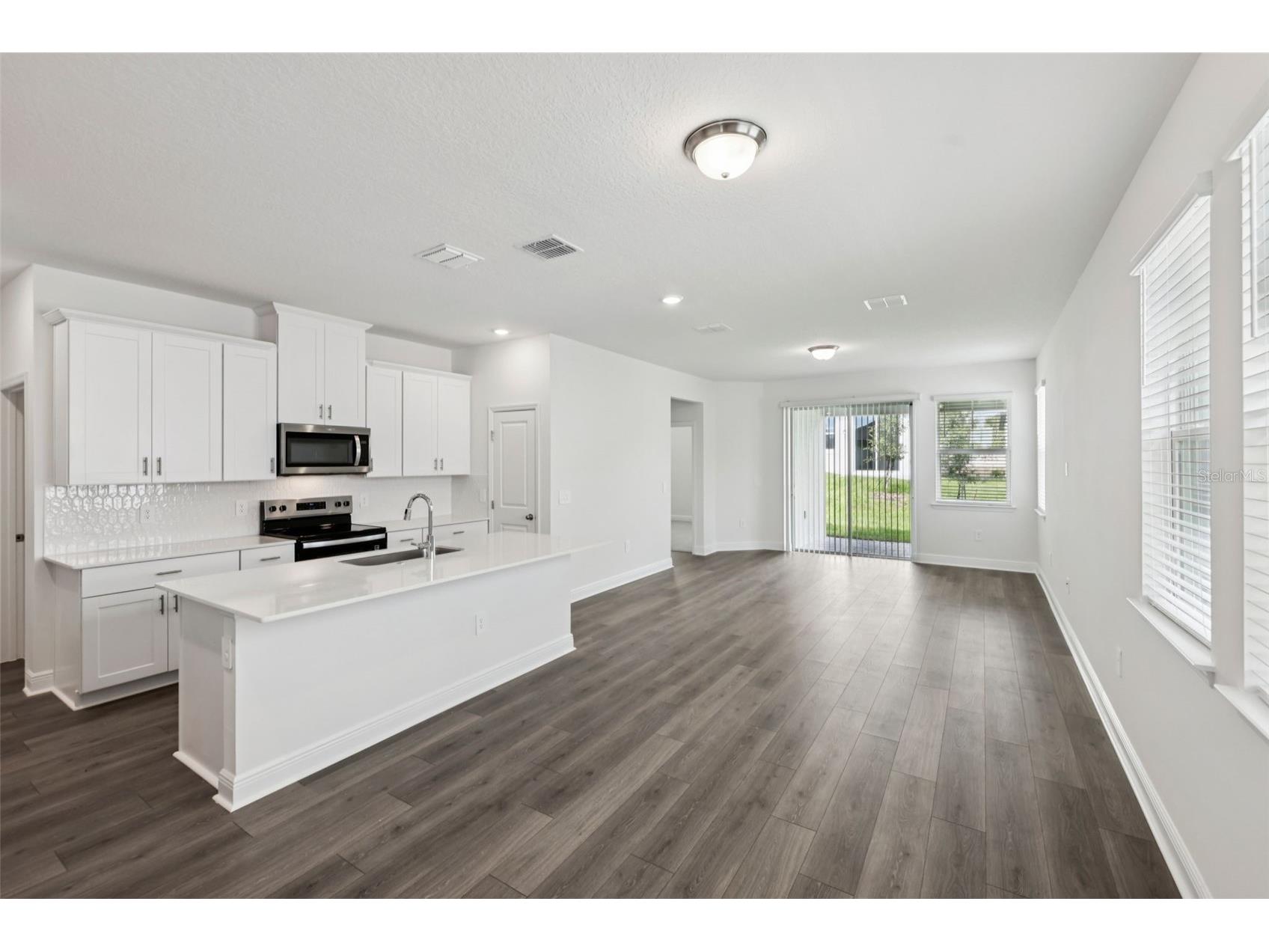 2300 Hen Road Minneola FL 34715 O6373560 image10