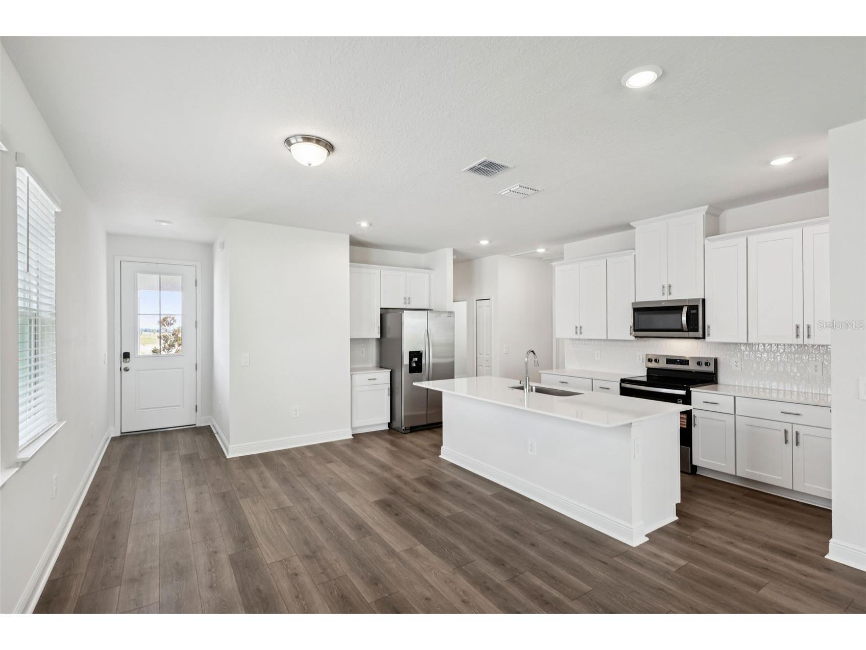 2300 Hen Road Minneola FL 34715 O6373560 image14