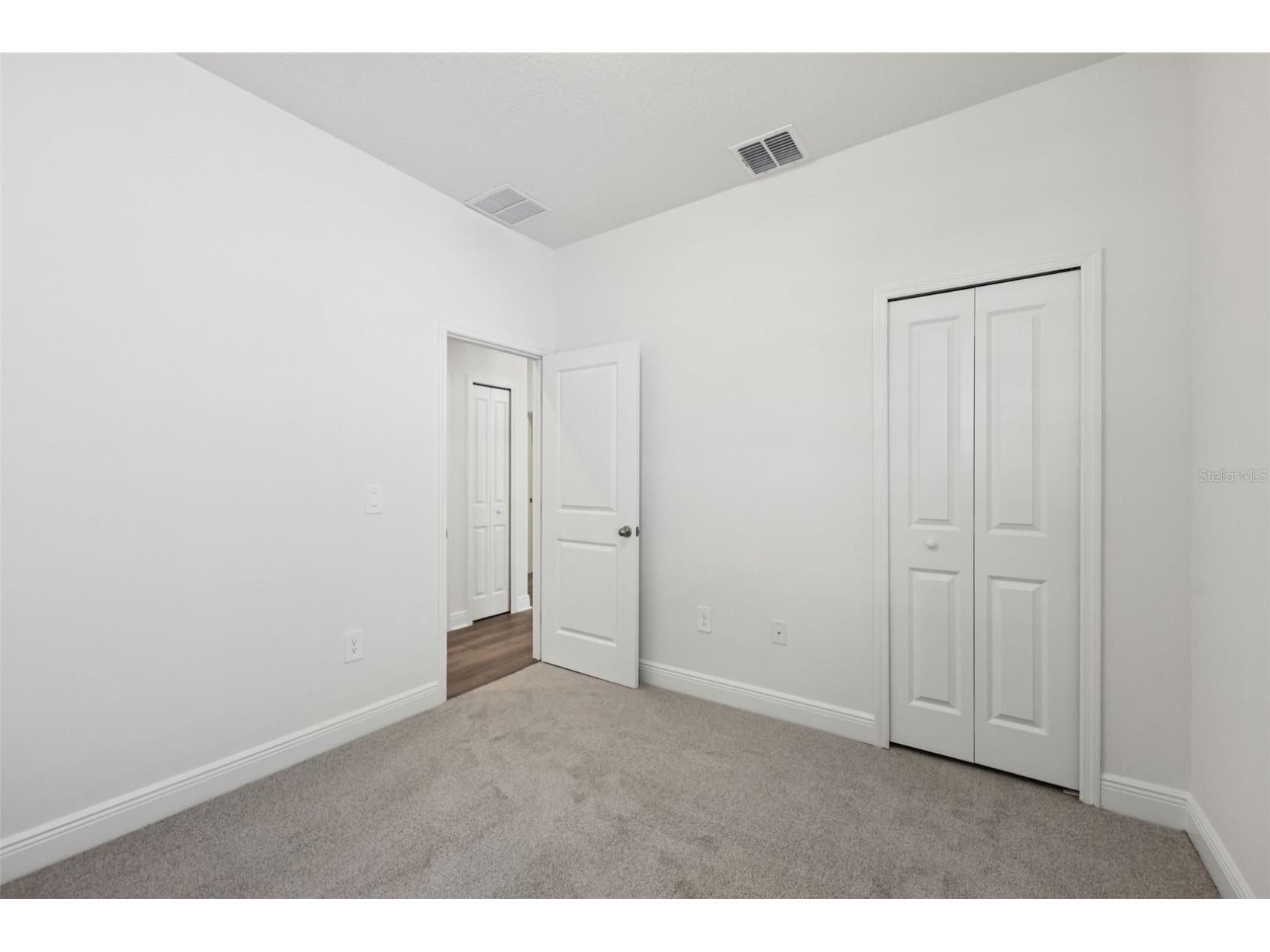 2300 Hen Road Minneola FL 34715 O6373560 image25