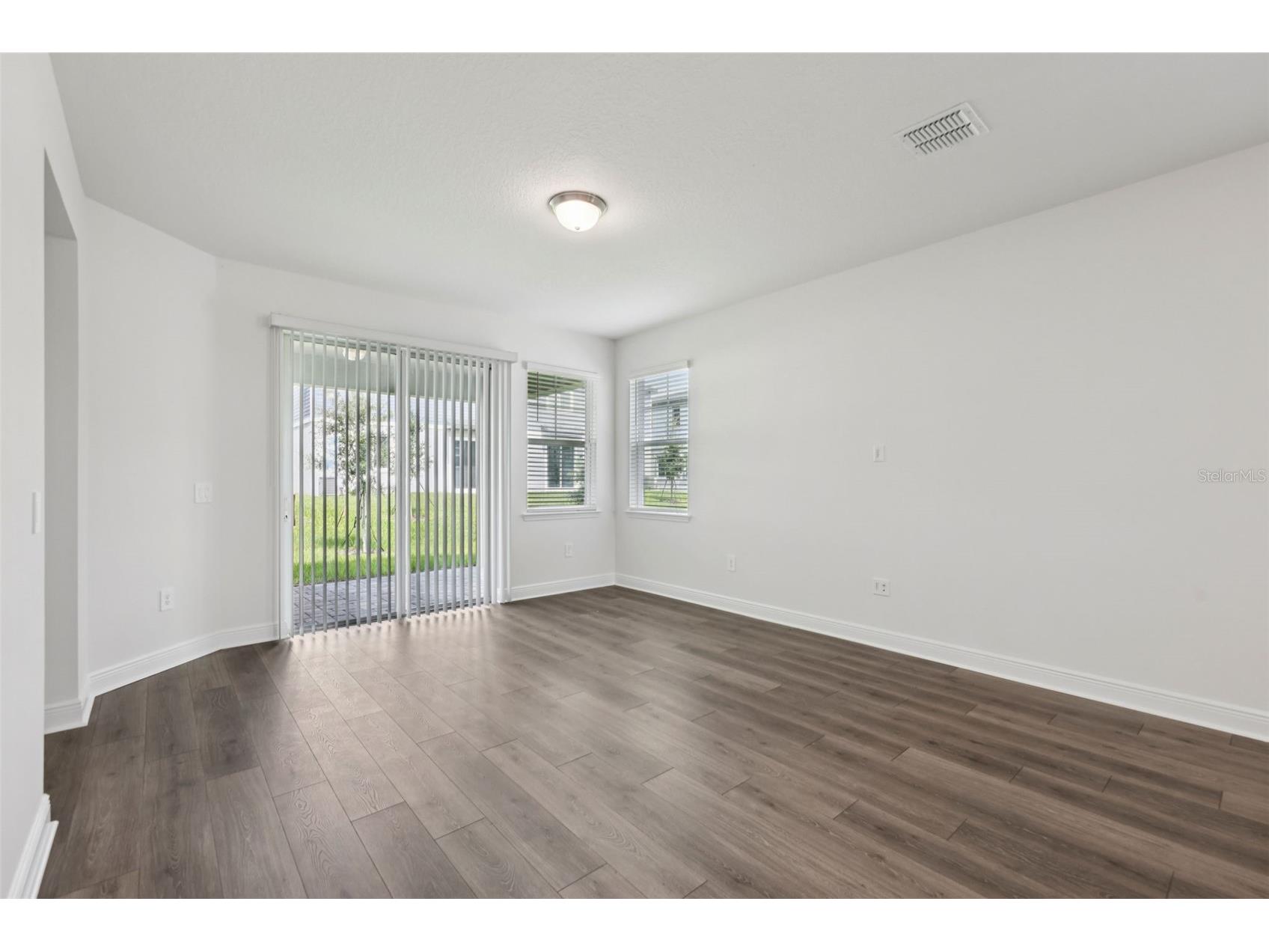 2300 Hen Road Minneola FL 34715 O6373560 image8