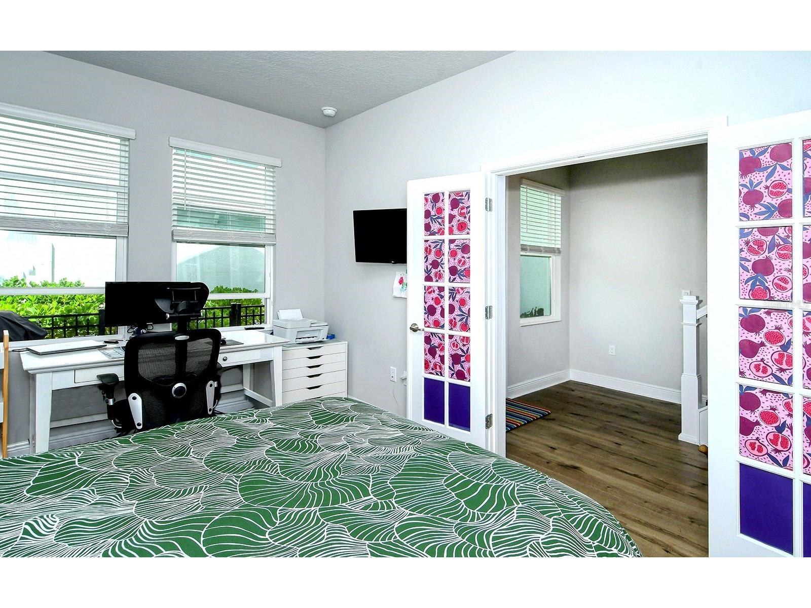 2300 Lindstrom Street Sarasota FL 34237 A4693299 image14
