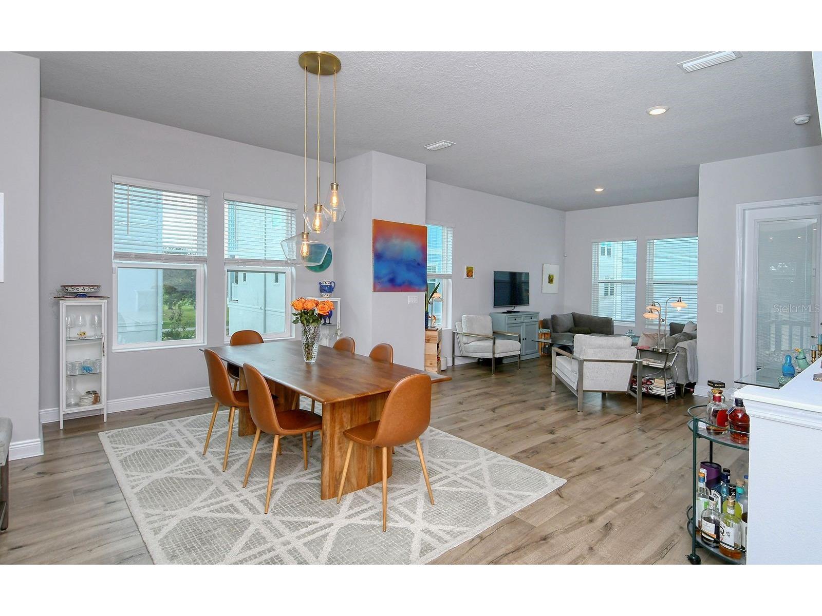 2300 Lindstrom Street Sarasota FL 34237 A4693299 image18