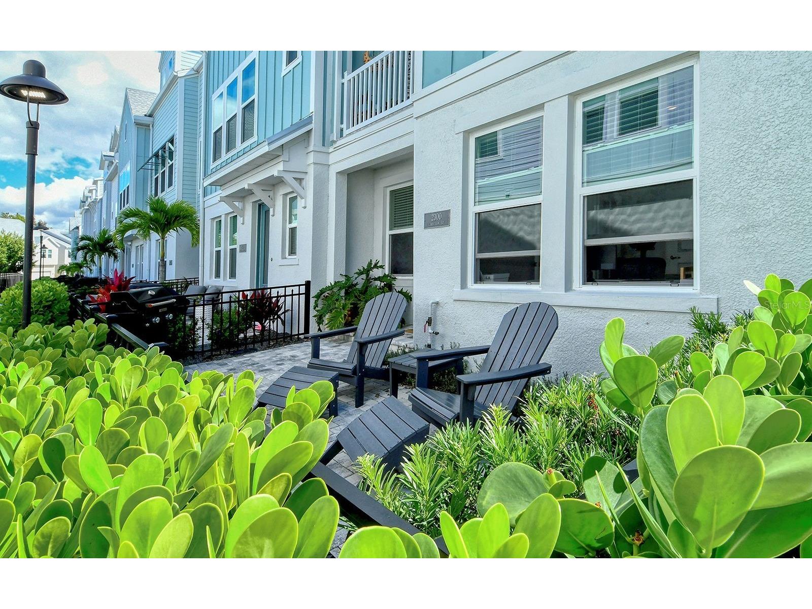 2300 Lindstrom Street Sarasota FL 34237 A4693299 image2