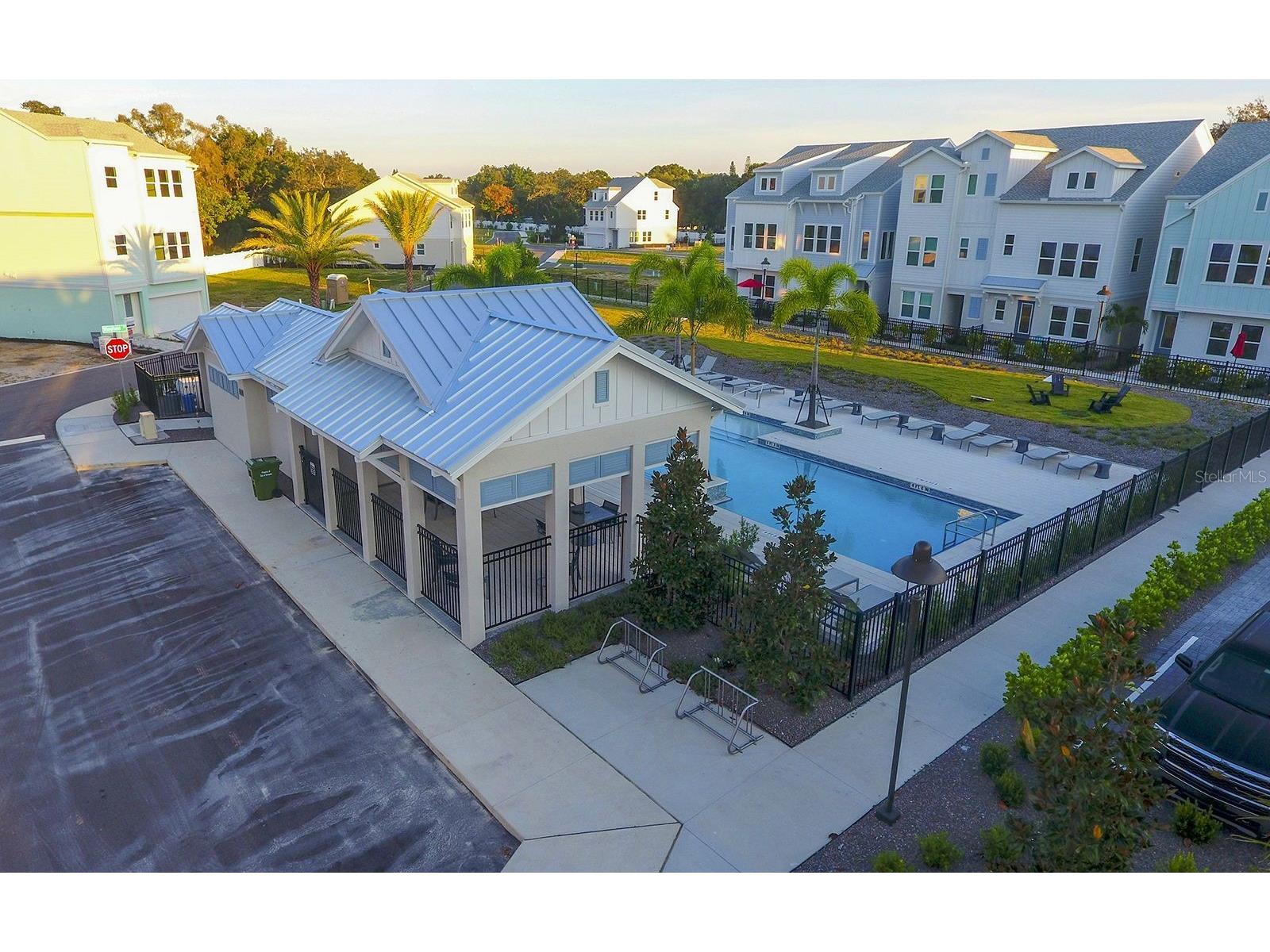 2300 Lindstrom Street Sarasota FL 34237 A4693299 image54