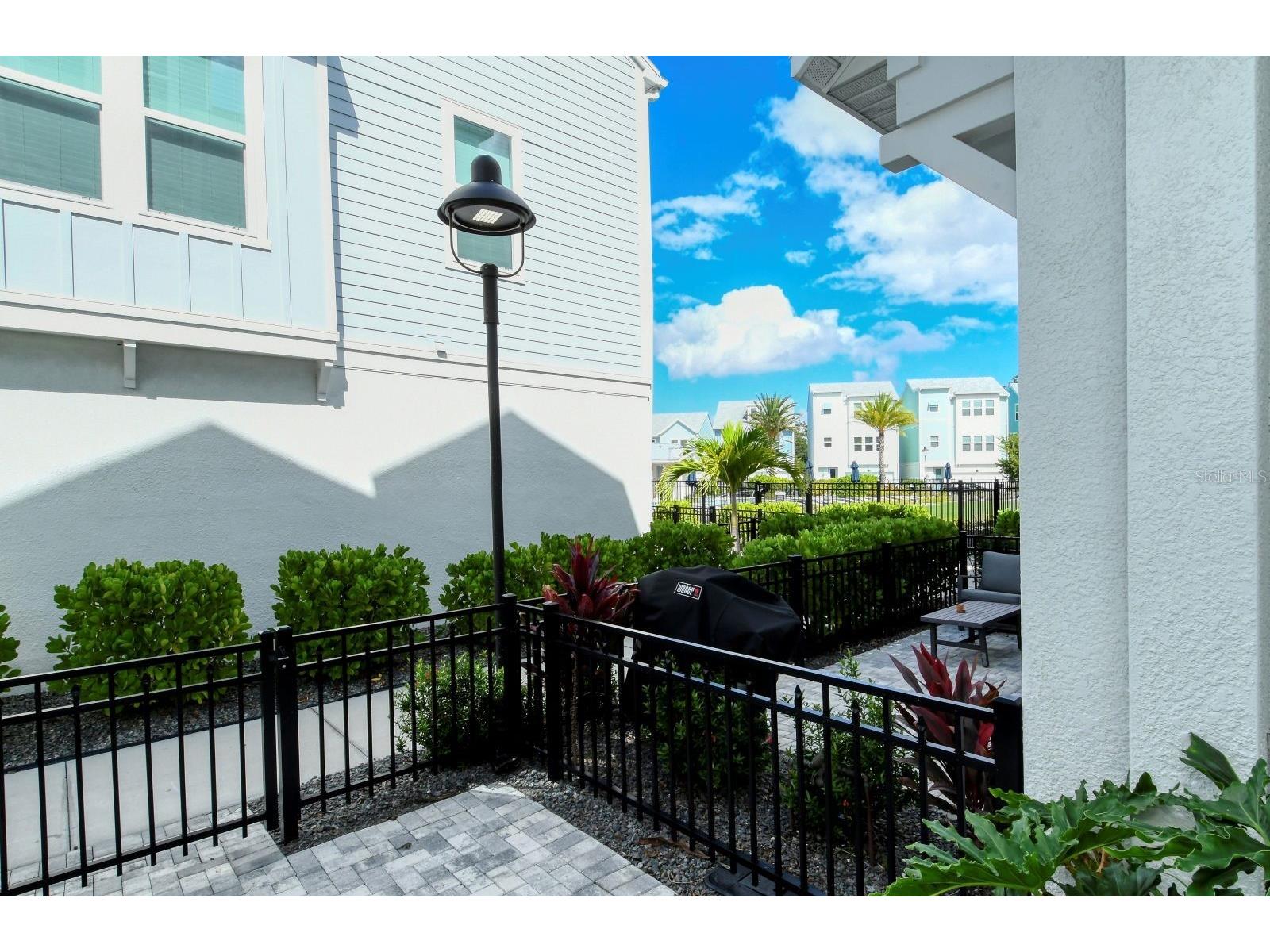 2300 Lindstrom Street Sarasota FL 34237 A4693299 image6