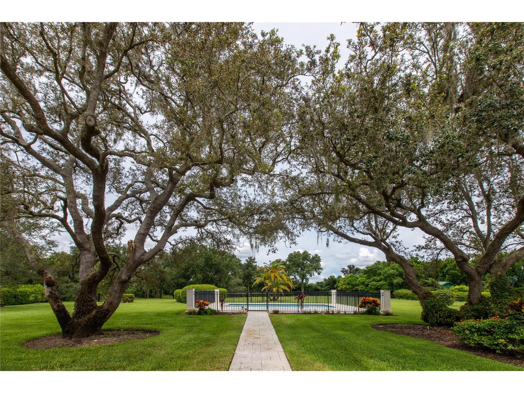 2300 N Scenic Highway #111 Lake Wales FL 33898 P4928897 image3