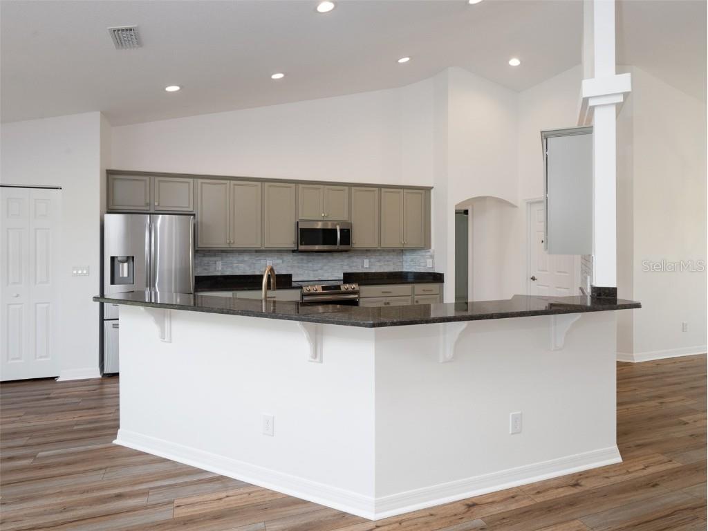 2300 NW 110th Avenue Ocala FL 34482 OM698232 image8