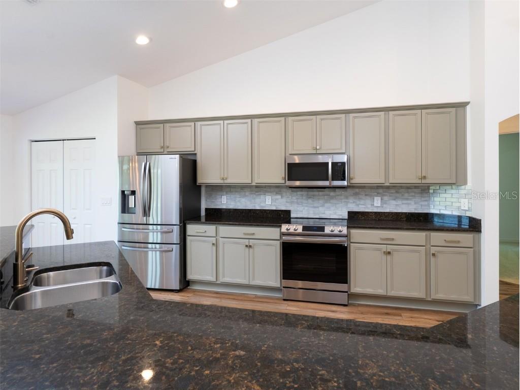 2300 NW 110th Avenue Ocala FL 34482 OM698232 image9