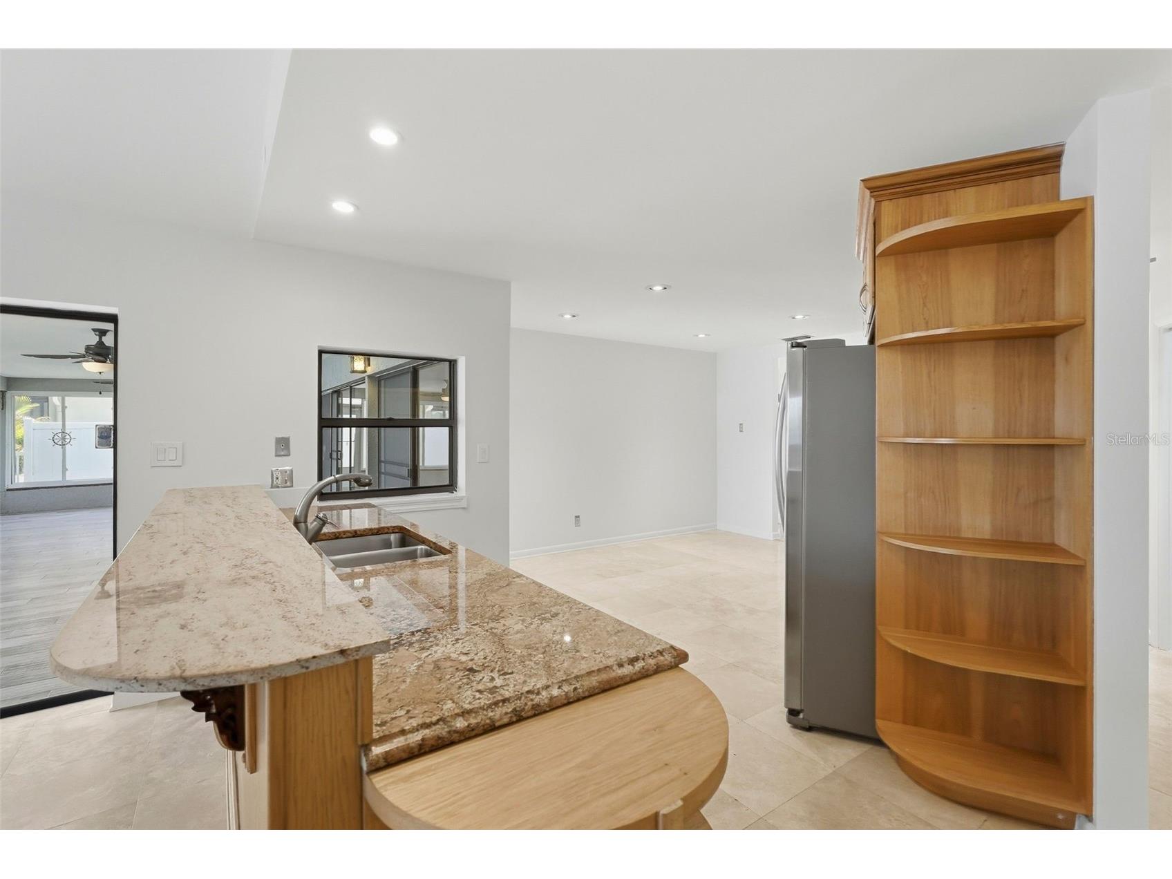 2300 S Shore Drive SE Saint Petersburg FL 33705 TB8504706 image17