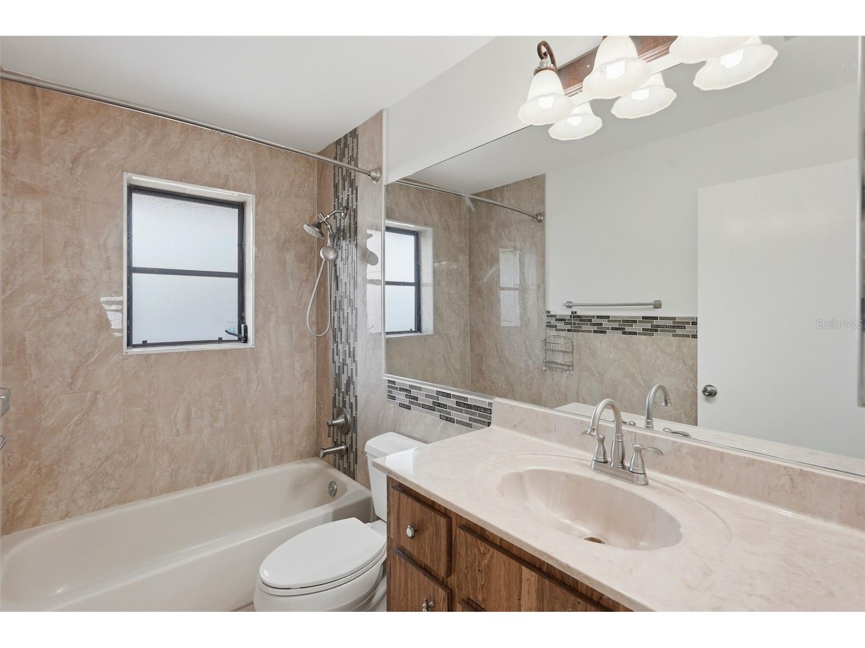 2300 S Shore Drive SE Saint Petersburg FL 33705 TB8504706 image29