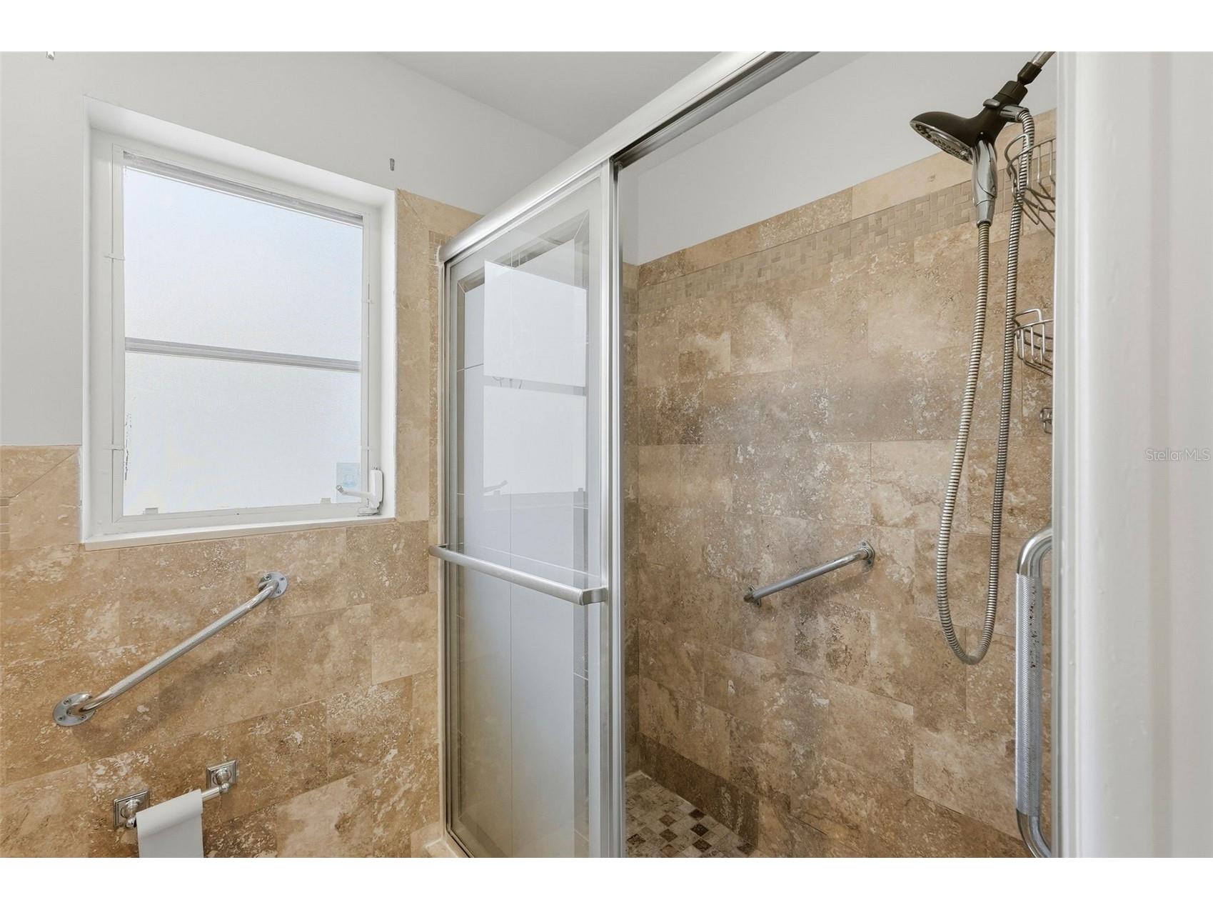 2300 S Shore Drive SE Saint Petersburg FL 33705 TB8504706 image30