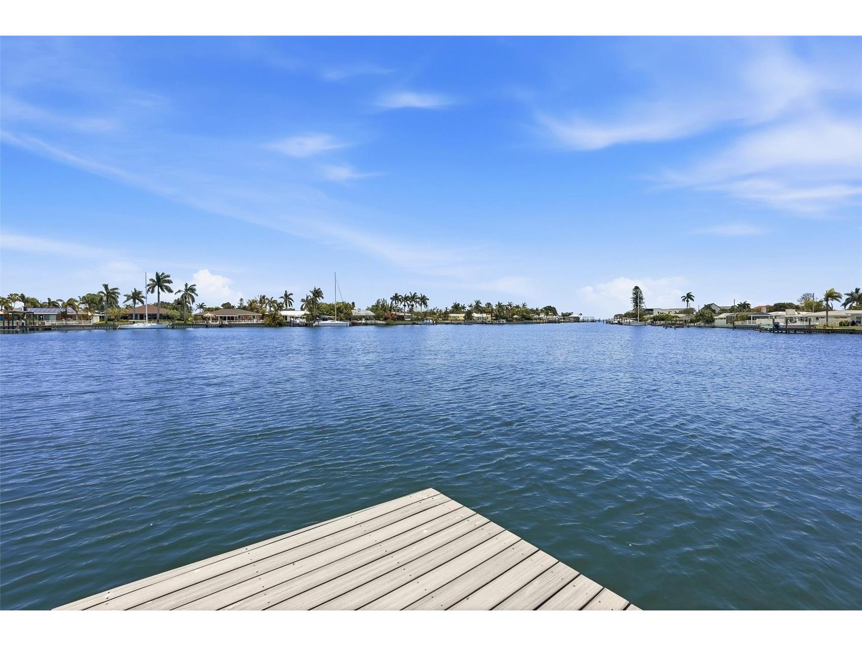 2300 S Shore Drive SE Saint Petersburg FL 33705 TB8504706 image7