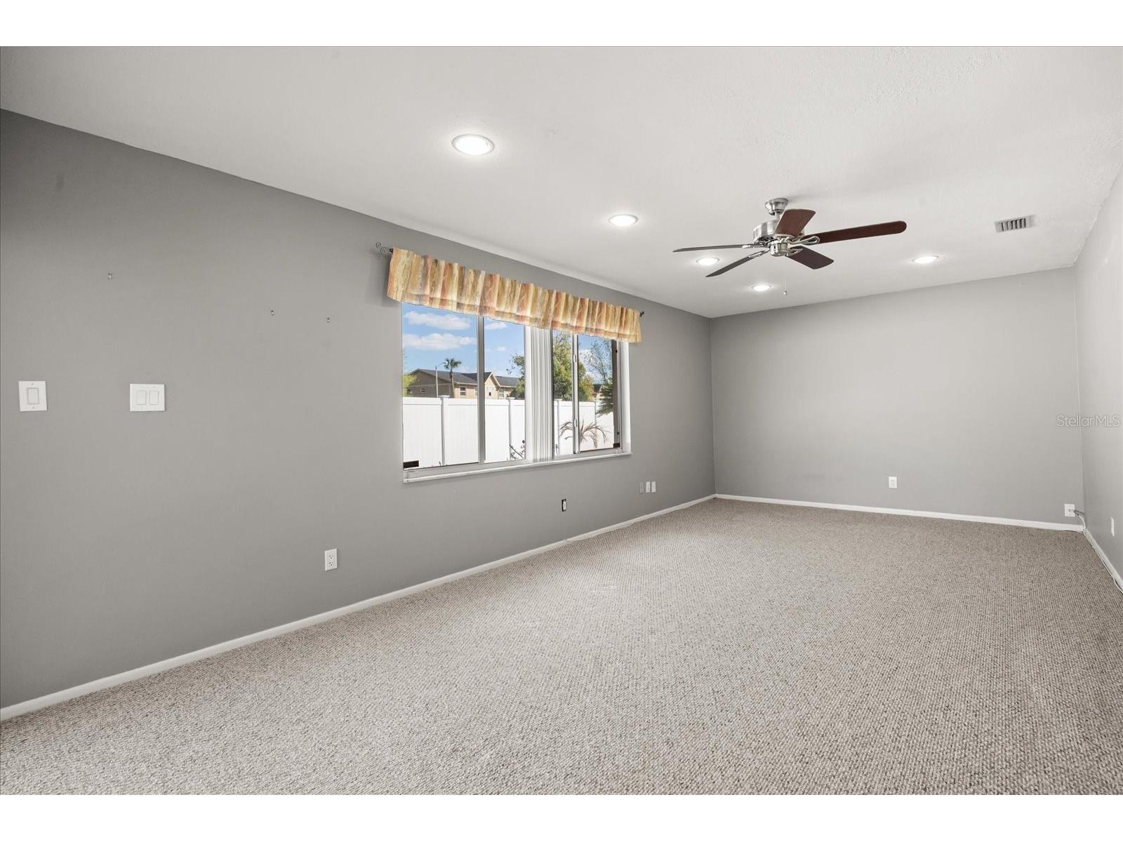 2300 Stepping Stone Court Orlando FL 32837 O6373576 image18