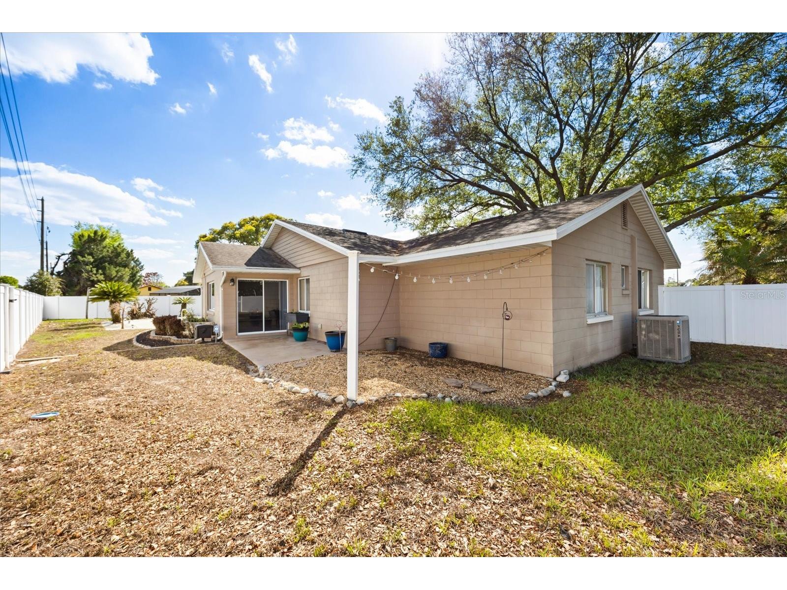 2300 Stepping Stone Court Orlando FL 32837 O6373576 image25