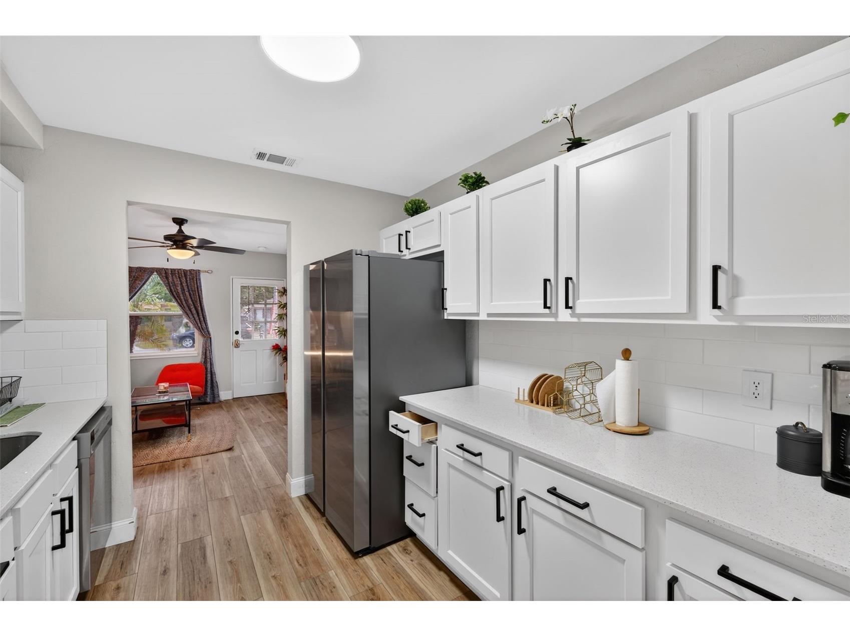 2301 14th Avenue N Saint Petersburg FL 33713 TB8473250 image23