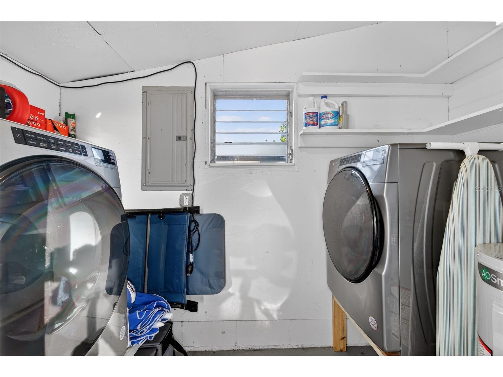 2301 14th Avenue N Saint Petersburg FL 33713 TB8473250 image29