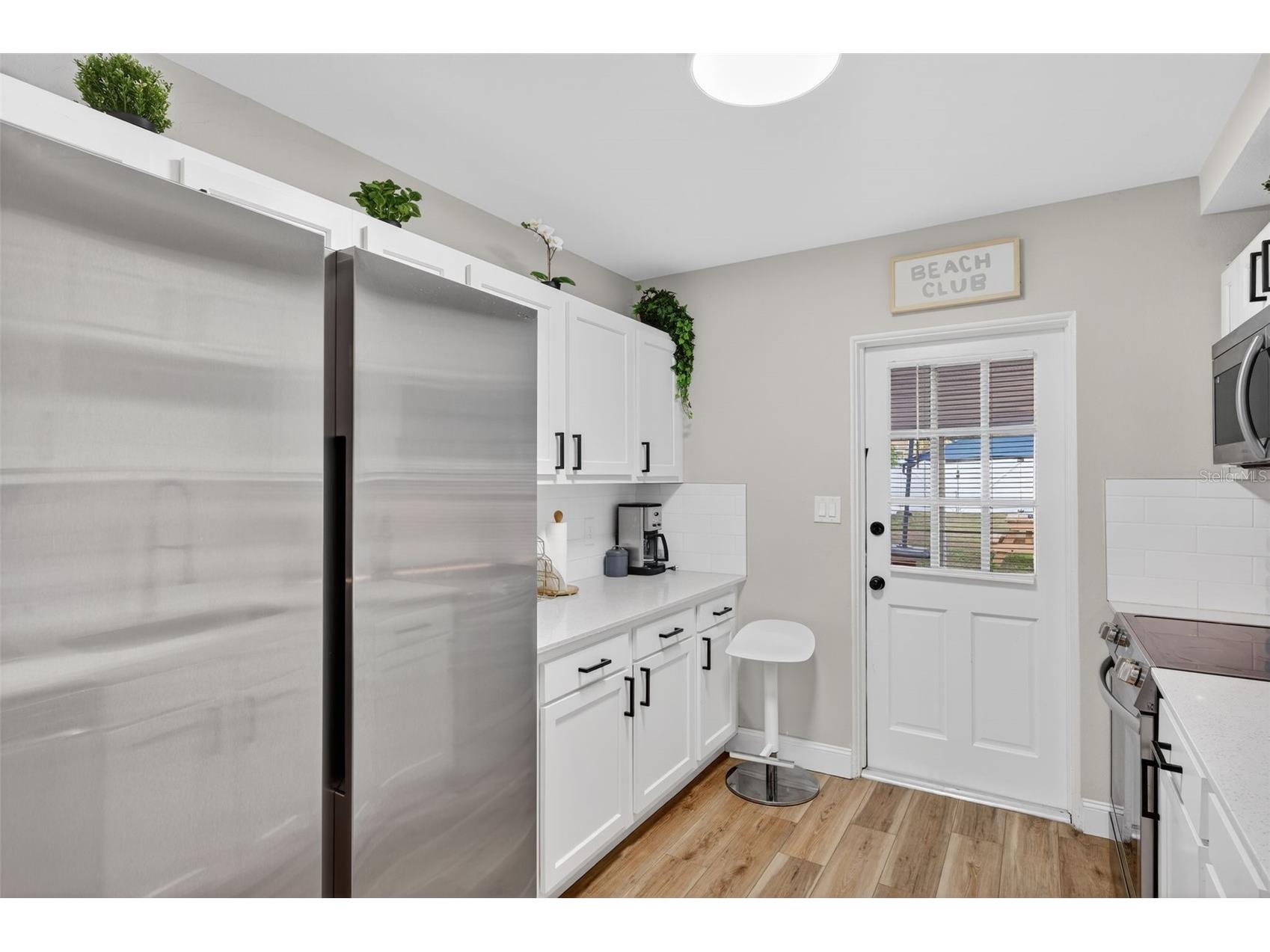 2301 14th Avenue N Saint Petersburg FL 33713 TB8473250 image9