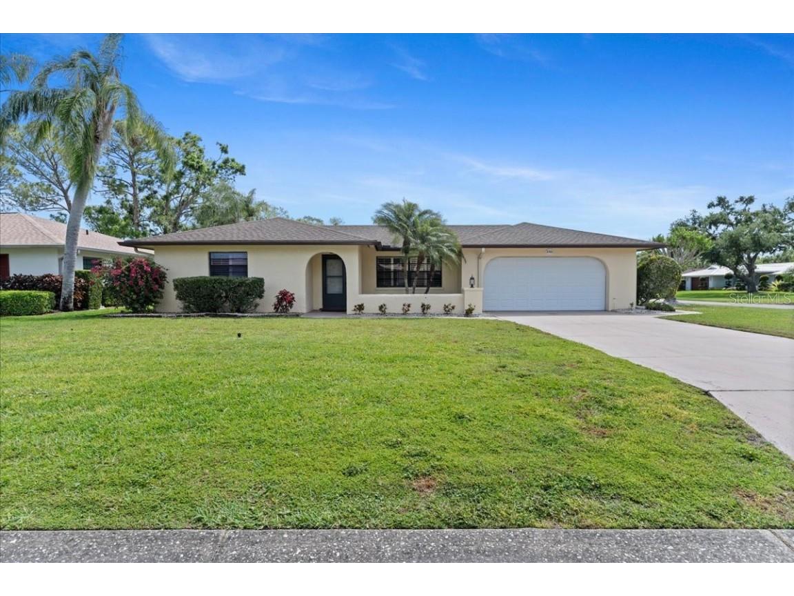 2301 Arborfield Lane Sarasota FL 34235 A4647762 image1