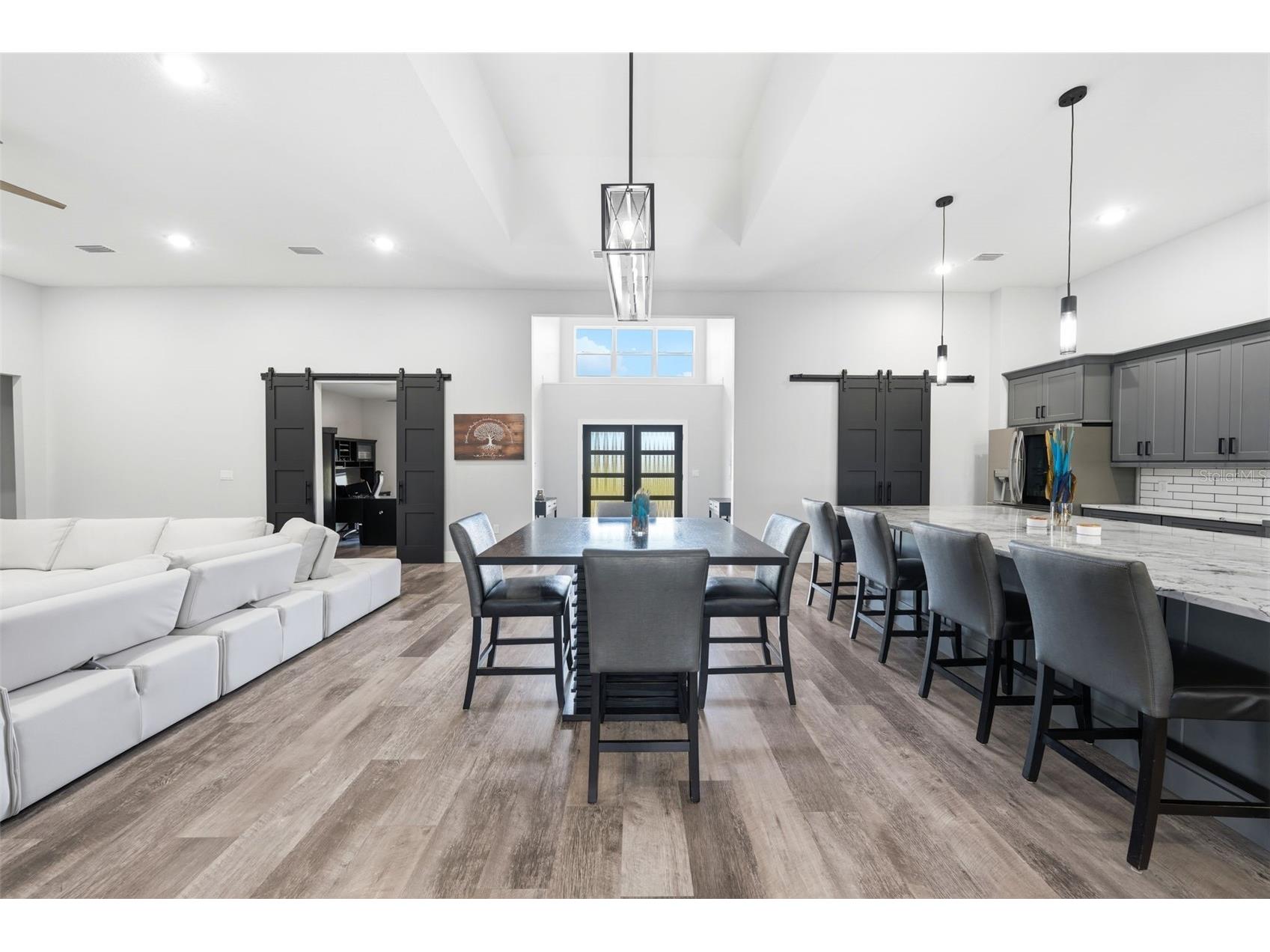 2301 C 478a Webster FL 33597 G5110733 image23