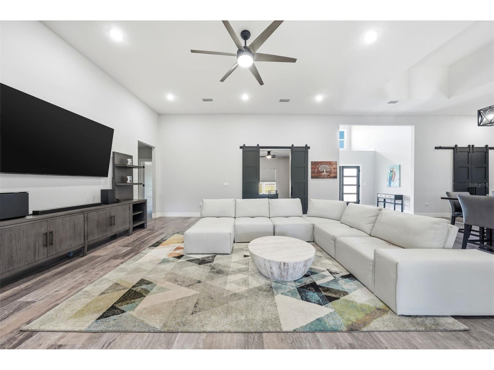 2301 C 478a Webster FL 33597 G5110733 image24