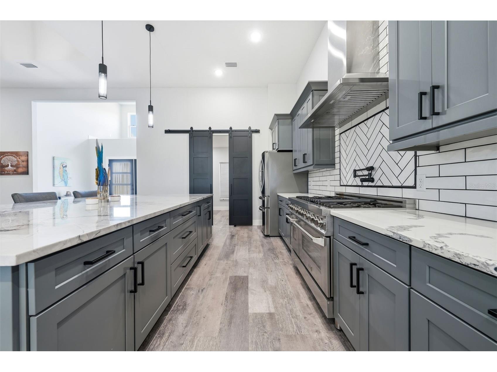 2301 C 478a Webster FL 33597 G5110733 image32