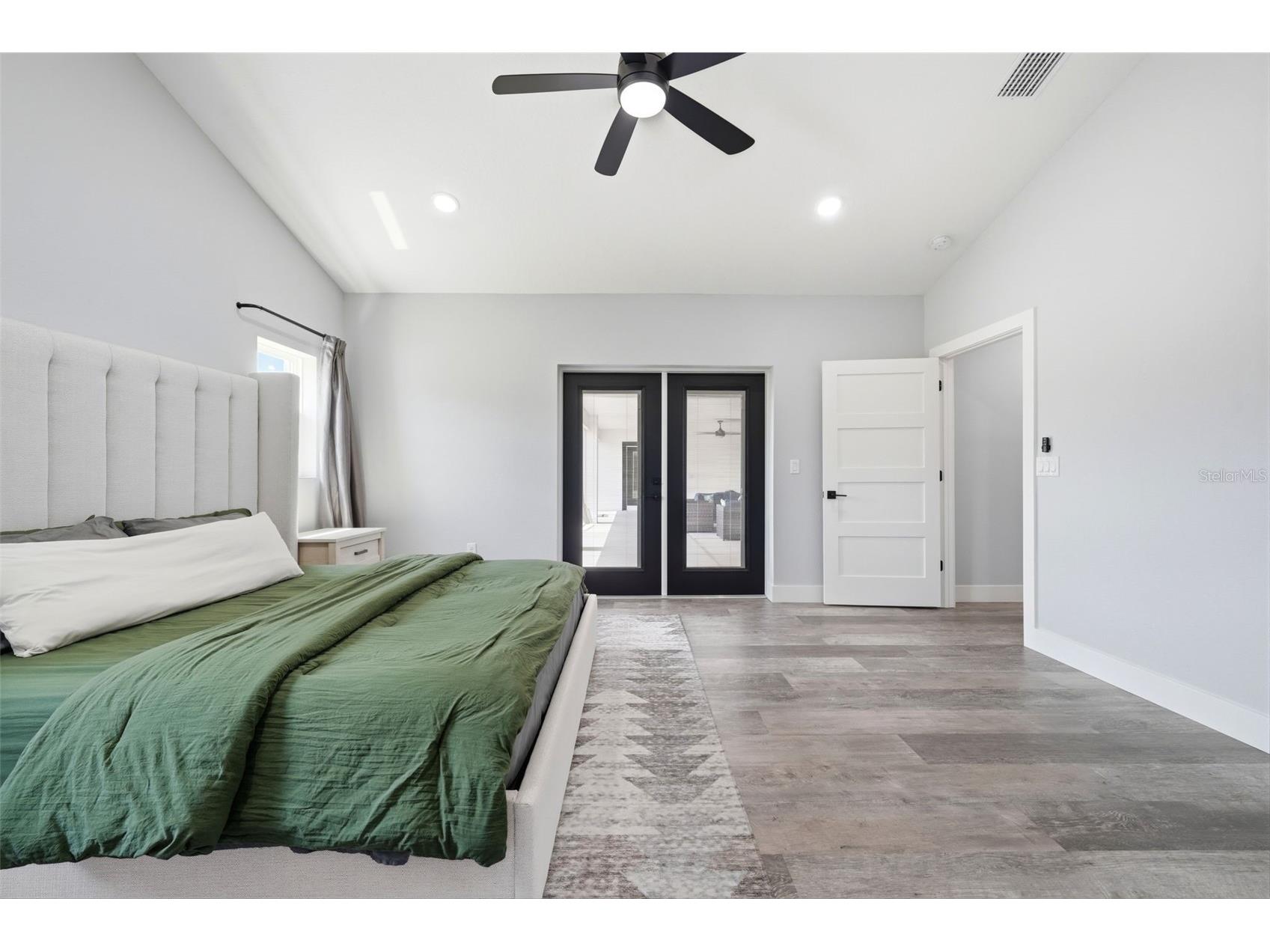 2301 C 478a Webster FL 33597 G5110733 image44