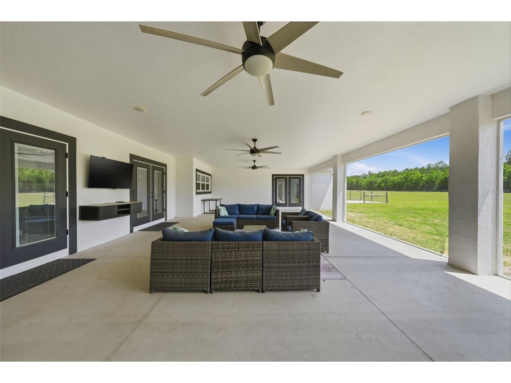 2301 C 478a Webster FL 33597 G5110733 image78