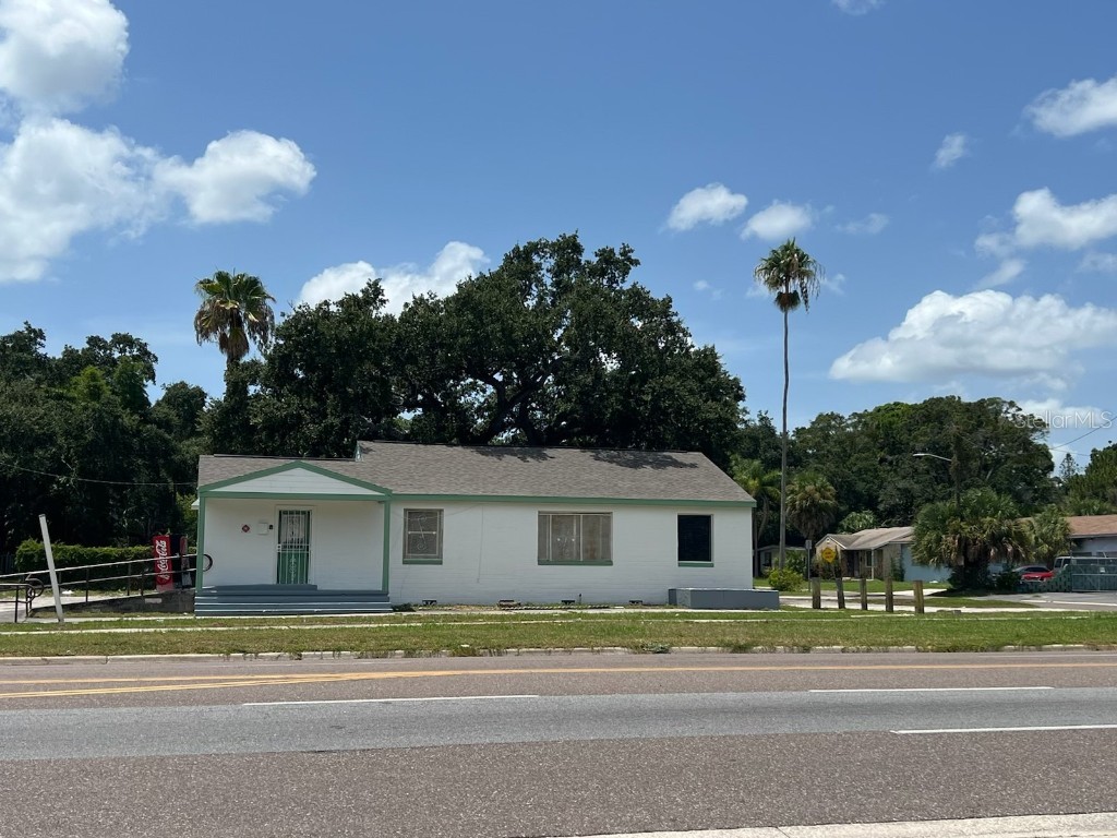 2301 Dr Martin Luther King Jr Street S Saint Petersburg FL 33705 U8173490 image1