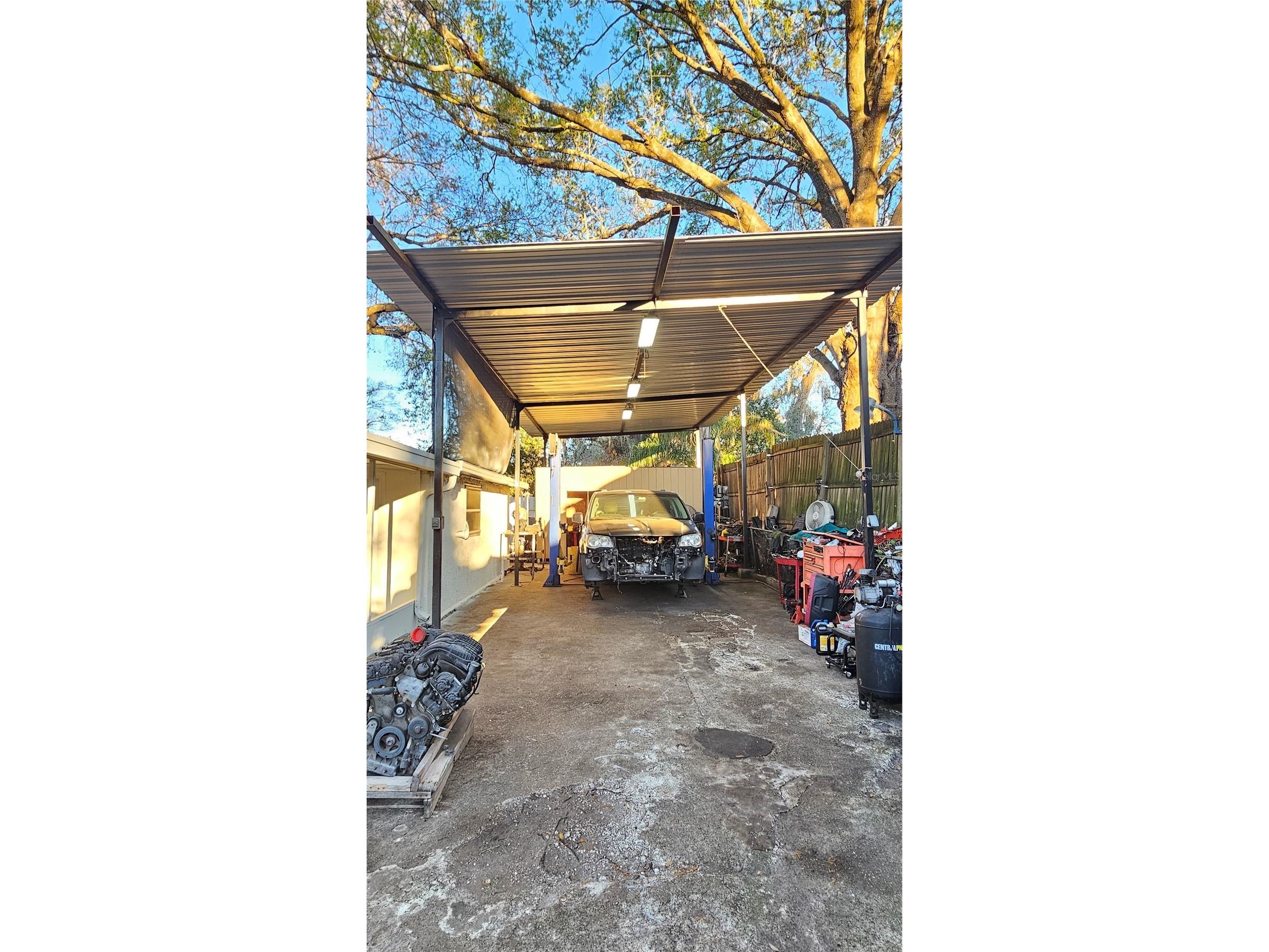 2301 E Colby Lane Tampa FL 33612 TB8479362 image30