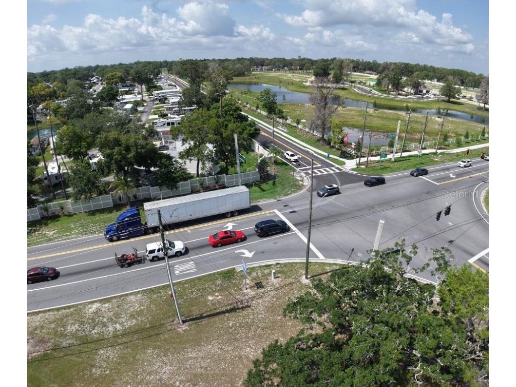 2301 E Graves Avenue Orange City FL 32763 OM703237 image6