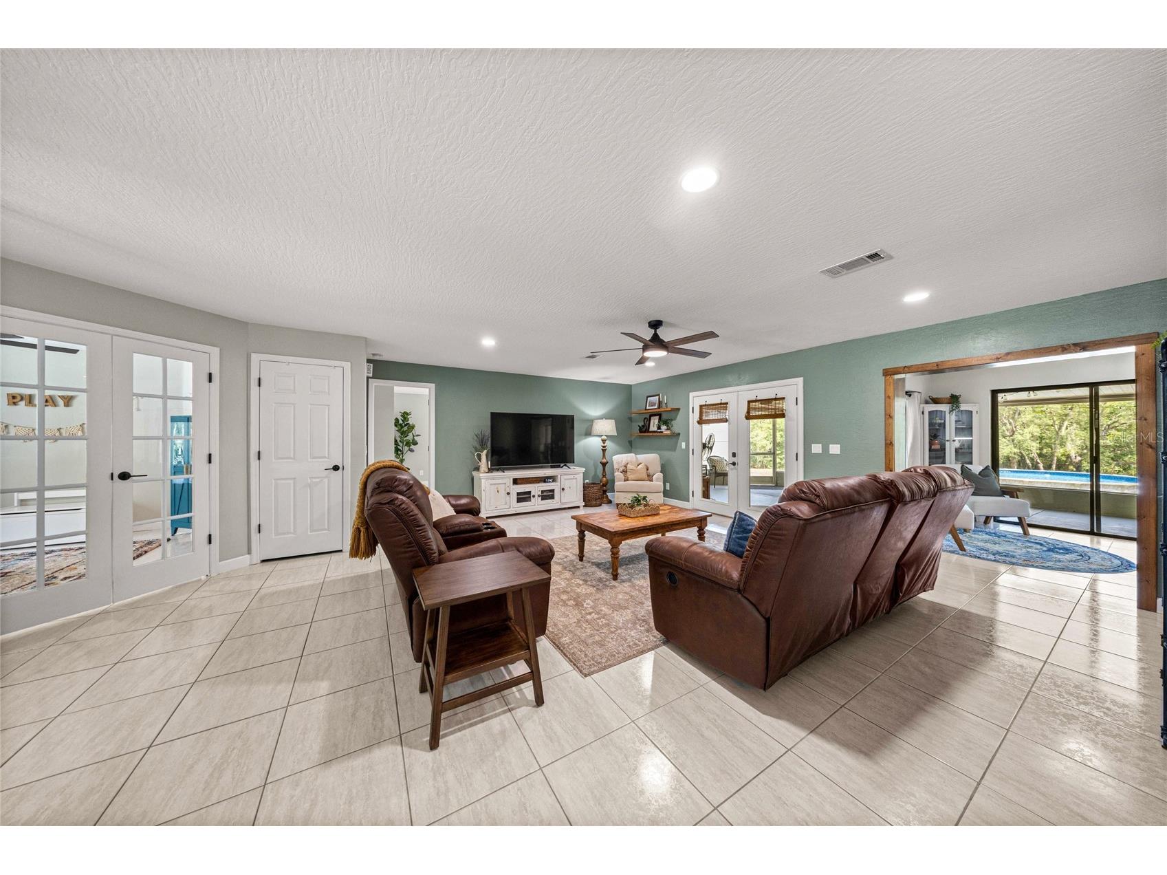 2301 E Mary Lue Street Inverness FL 34453 TB8513735 image4