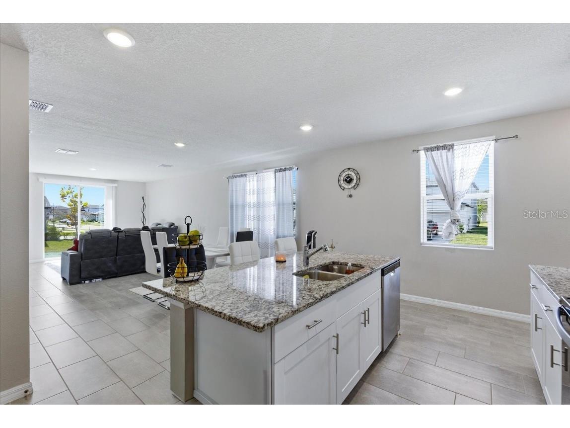 2301 E Newsome Road Plant City FL 33565 TB8445551 image14