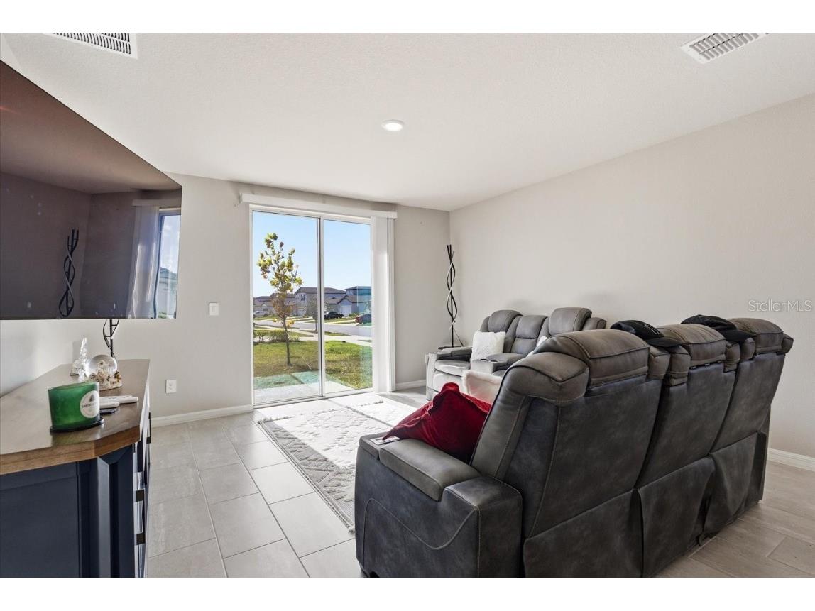 2301 E Newsome Road Plant City FL 33565 TB8445551 image7