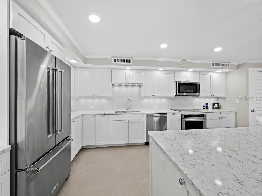 2301 Gulf Of Mexico Drive #101N Longboat Key FL 34228 - GULF OF AMERICA A4671549 image13